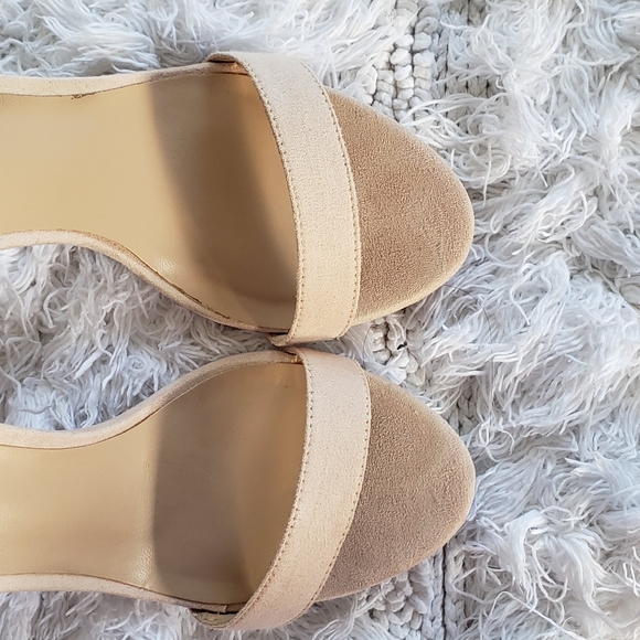 Topshop Nude Ankle Strap Heels - Picture 3 of 8